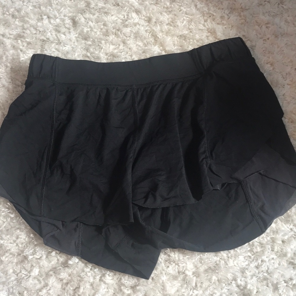 Black lulu lemon shorts